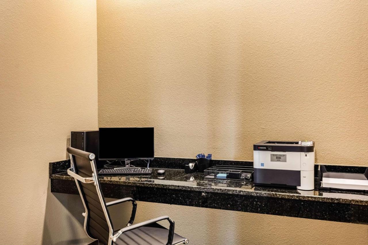 Mainstay Suites Sarasota I-75 Fruitville Εξωτερικό φωτογραφία