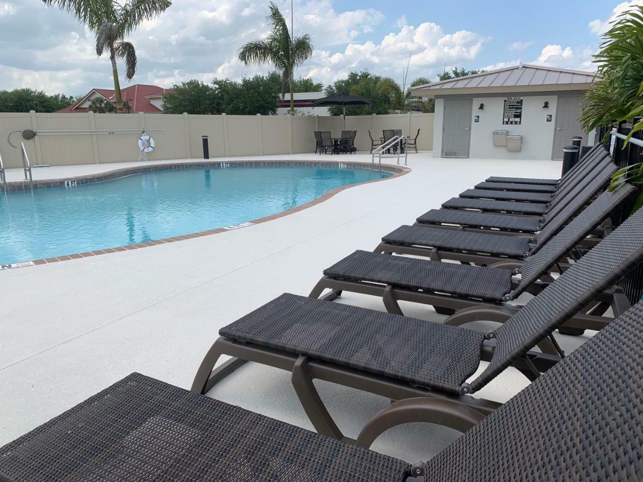Mainstay Suites Sarasota I-75 Fruitville Εξωτερικό φωτογραφία